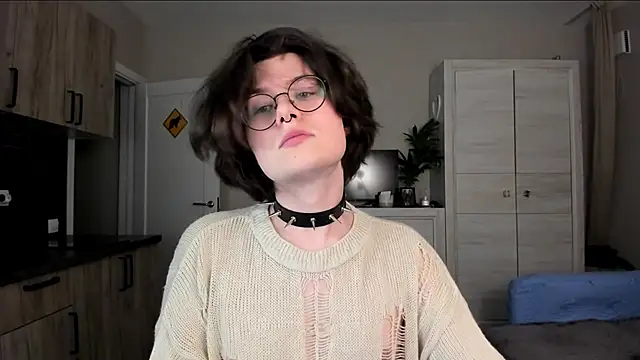 Derek Shameless online show from June 2, 10:21 pm