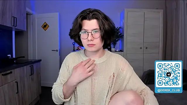 Derek Shameless online show from May 29, 9:54 pm
