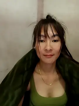 Yumyum kiw online show from November 26, 12:43 am