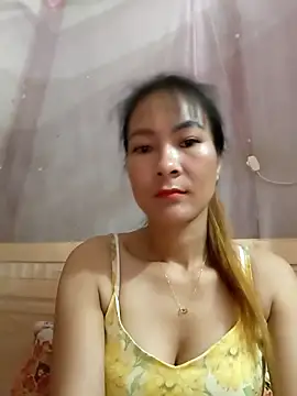 Yumyum kiw online show from September 18, 12:57 am