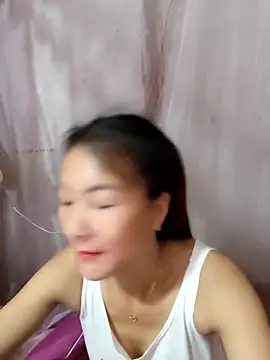 Yumyum kiw online show from September 9, 11:03 pm