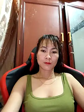 Yumyum kiw online show from January 6, 10:58 pm