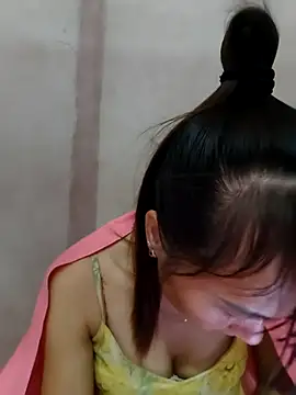 Yumyum kiw online show from December 2, 10:17 am