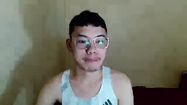 keirflorianxx online show from September 23, 7:21 pm