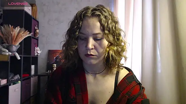 harpermoss online show from September 24, 8:43 am