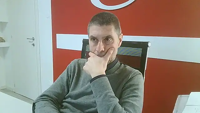 max79ve31 online show from March 13, 3:06 pm