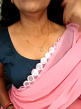 Snapshot of Marathi_rani2 chatting on October 25, 5:28 am Marathi rani2 online show from October 25, 5:28 am