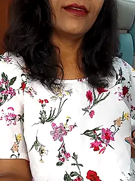 Snapshot of Marathi_rani2 chatting on November 6, 4:00 pm Marathi rani2 online show from November 6, 4:00 pm