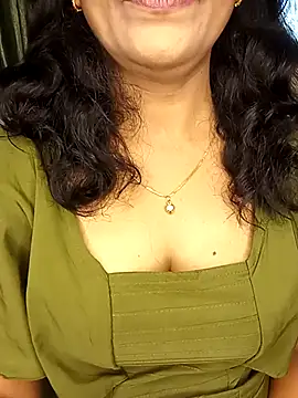 Snapshot of Marathi_rani2 chatting on November 25, 7:30 am Marathi rani2 online show from November 25, 7:30 am