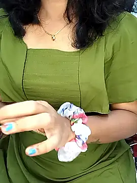 Snapshot of Marathi_rani2 chatting on October 29, 3:33 pm Marathi rani2 online show from October 29, 3:33 pm