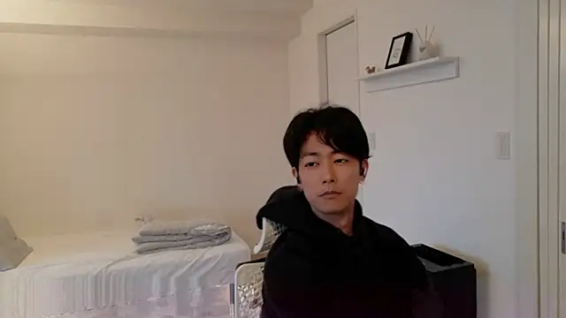 Snapshot of StuddedCatechin chatting on October 20, 7:20 am StuddedCatechin online show from October 20, 7:20 am