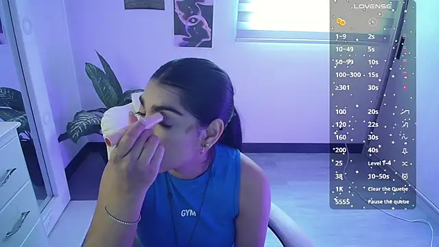 Snapshot of amarasilk_ chatting on June 20, 4:01 pm amarasilk online show from June 20, 4:01 pm