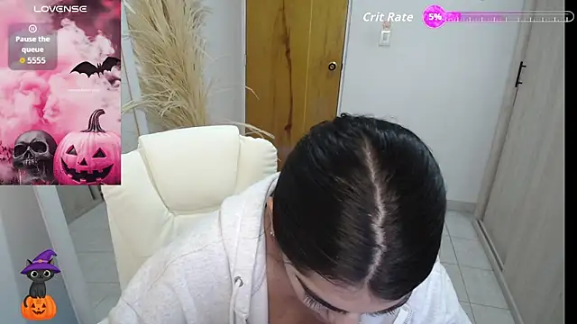 amarasilk  online show from October 15, 10:12 am