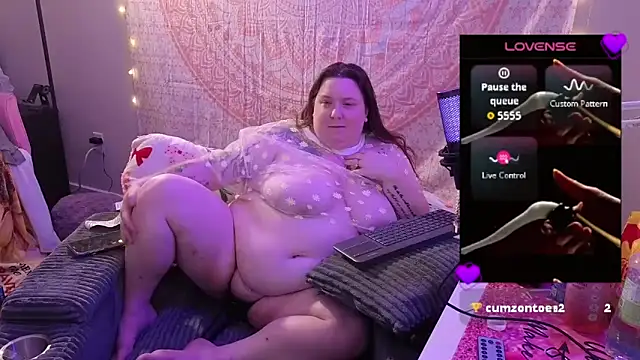 brookenicole3003 online show from April 22, 12:50 am
