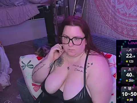 brookenicole3003 online show from June 4, 3:28 pm