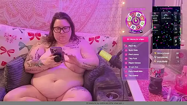 brookenicole3003 online show from May 12, 8:43 am