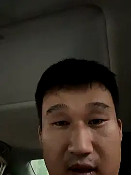 Snapshot of Fengbaby-555 chatting on September 21, 9:47 am Fengbaby-555 online show from September 21, 9:47 am