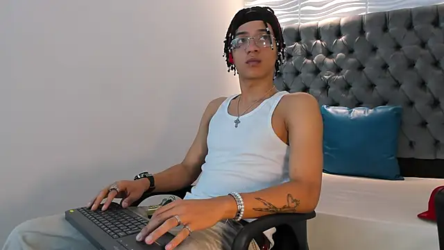 MARSHALL SPENCER online show from December 1, 1:12 pm