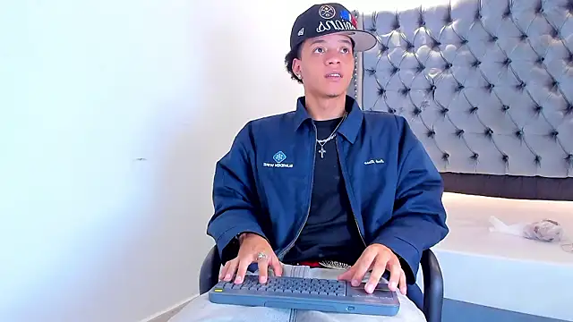 MARSHALL SPENCER online show from March 19, 1:22 pm