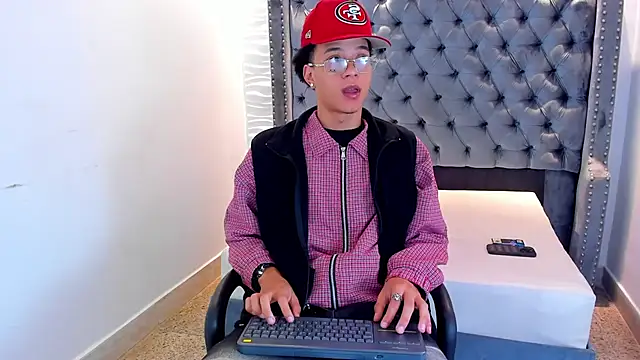 MARSHALL SPENCER online show from March 17, 1:14 pm