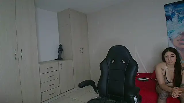 SofiaLust Eup online show from October 10, 3:51 am