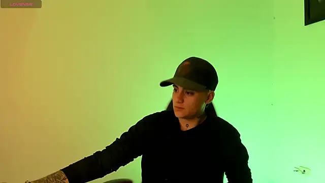 PeytonBox online show from September 19, 11:36 am