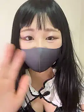 nayuta 777  online show from November 4, 2:15 am