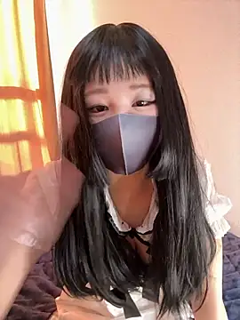 nayuta 777  online show from November 21, 11:48 pm