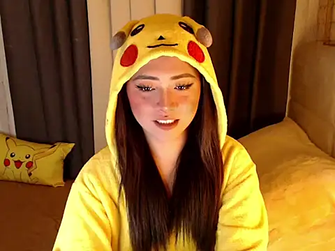 yourdevilsweettsx online show from April 1, 1:52 pm