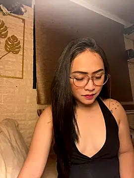 yourdevilsweettsx online show from November 8, 9:46 am