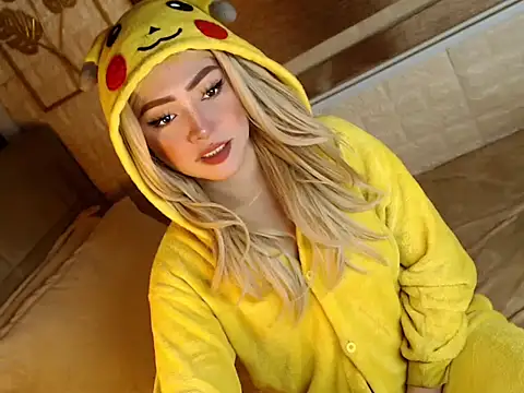 yourdevilsweettsx online show from October 31, 11:18 am