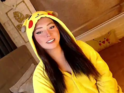 yourdevilsweettsx online show from March 8, 1:25 pm