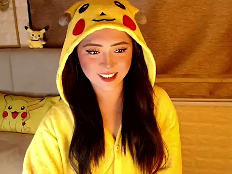 yourdevilsweettsx online show from April 10, 12:34 pm