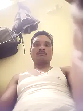 Snapshot of 8133vaibhavh chatting on October 15, 3:20 pm 8133vaibhavh online show from October 15, 3:20 pm