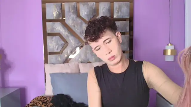 Electra Gosselin online show from September 27, 12:00 pm