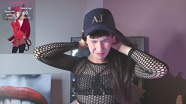 Electra Gosselin online show from December 2, 3:52 am