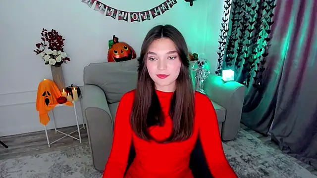 Snapshot of DivineAmour chatting on October 11, 4:13 am DivineAmour online show from October 11, 4:13 am