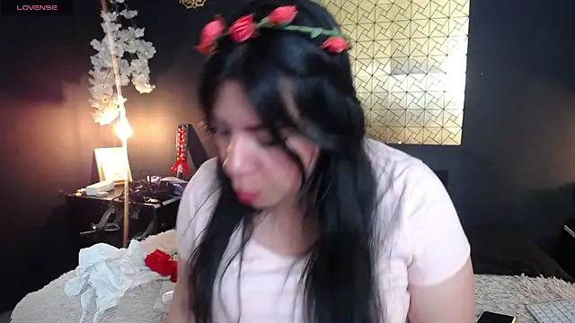 kinky momm online show from November 21, 4:17 pm