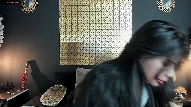 Snapshot of kinky_momm chatting on September 22, 2:01 pm kinky momm online show from September 22, 2:01 pm