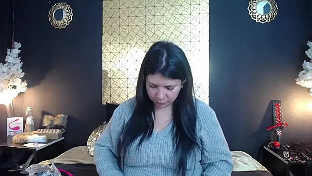 kinky momm online show from April 10, 3:19 pm