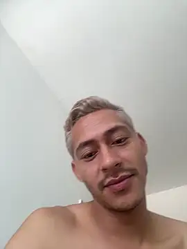 Boy hot- online show from March 5, 3:08 pm