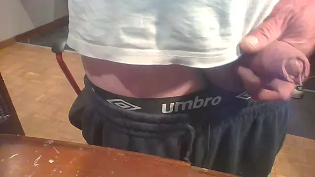 Snapshot of ludopz chatting on November 1, 6:24 pm ludopz online show from November 1, 6:24 pm