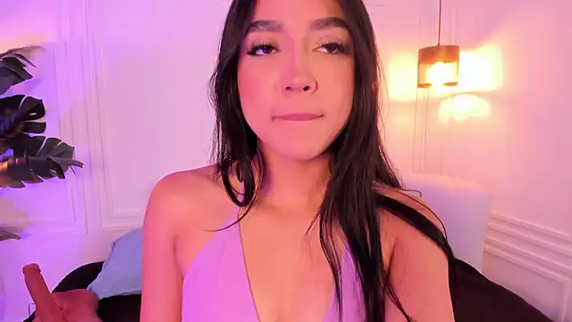 Dafne Hillss online show from February 26, 11:43 am