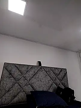 Shantey Laurent online show from November 28, 1:00 pm