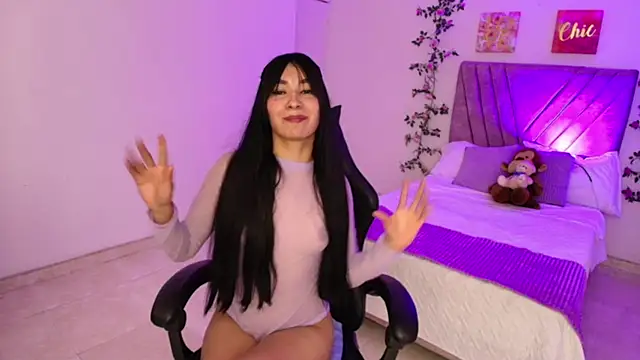 Snapshot of candy_kitt7 chatting on September 23, 2:13 pm candy kitt7 online show from September 23, 2:13 pm