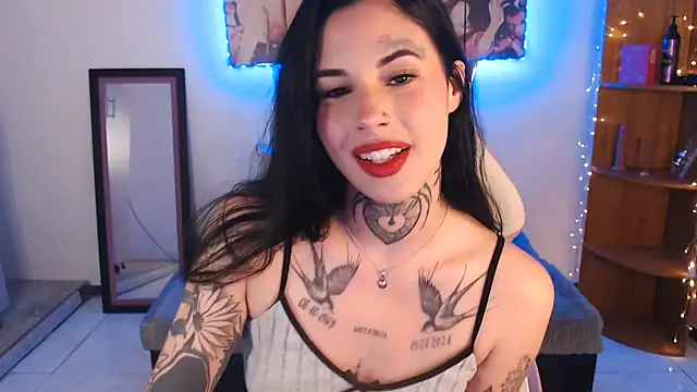 Maddy Vicius19 online show from July 1, 10:43 pm