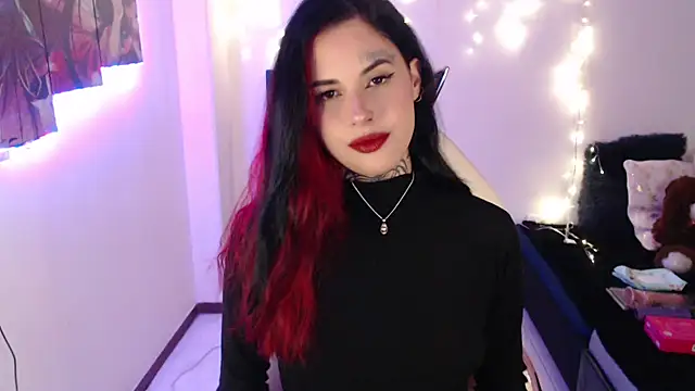 Maddy Vicius19 online show from March 27, 3:15 am