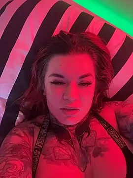 Snapshot of Sabien_DeMonia chatting on October 26, 7:47 pm Sabien DeMonia online show from October 26, 7:47 pm