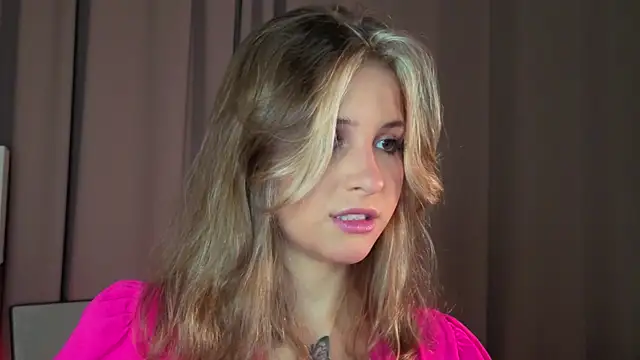 LoveSeekins online show from April 4, 7:09 pm