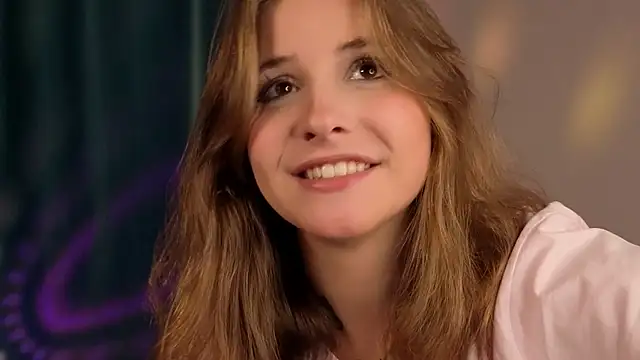 LoveSeekins online show from February 3, 7:08 pm